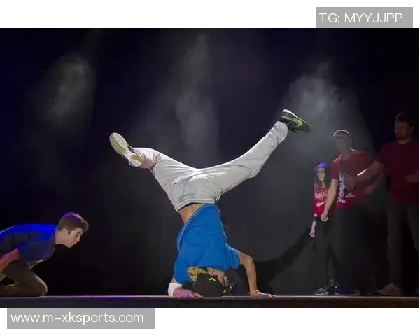 探索北京街舞队的耐力训练与运动精神的完美结合