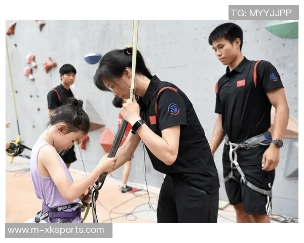 运动数据攀岩深度解析西安攀岩队的防守策略与训练方法 运动数据攀岩深度解析西安攀岩队的防守策略与训练方法